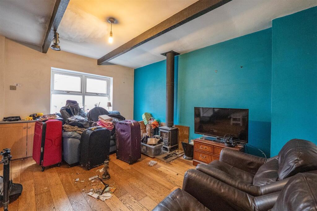 House in Preston - View 5