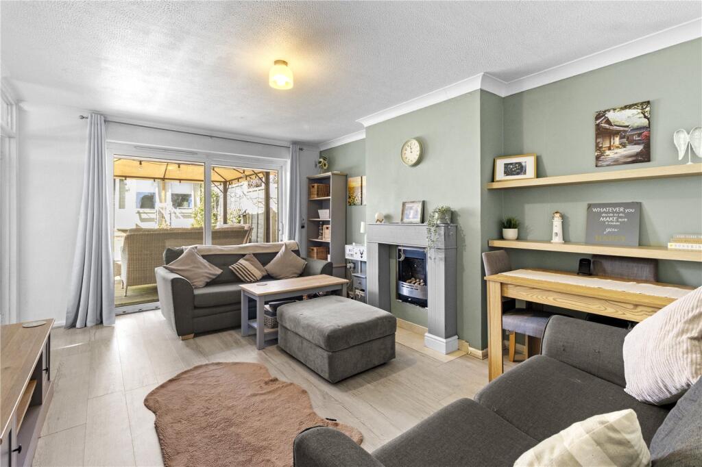 Birch Path, Uckfield, East Sussex, TN22 photo 2