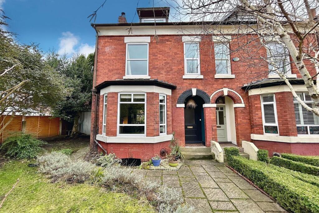 4-bed terraced on Walsingham Avenue, West Didsbury, M20, £650,000