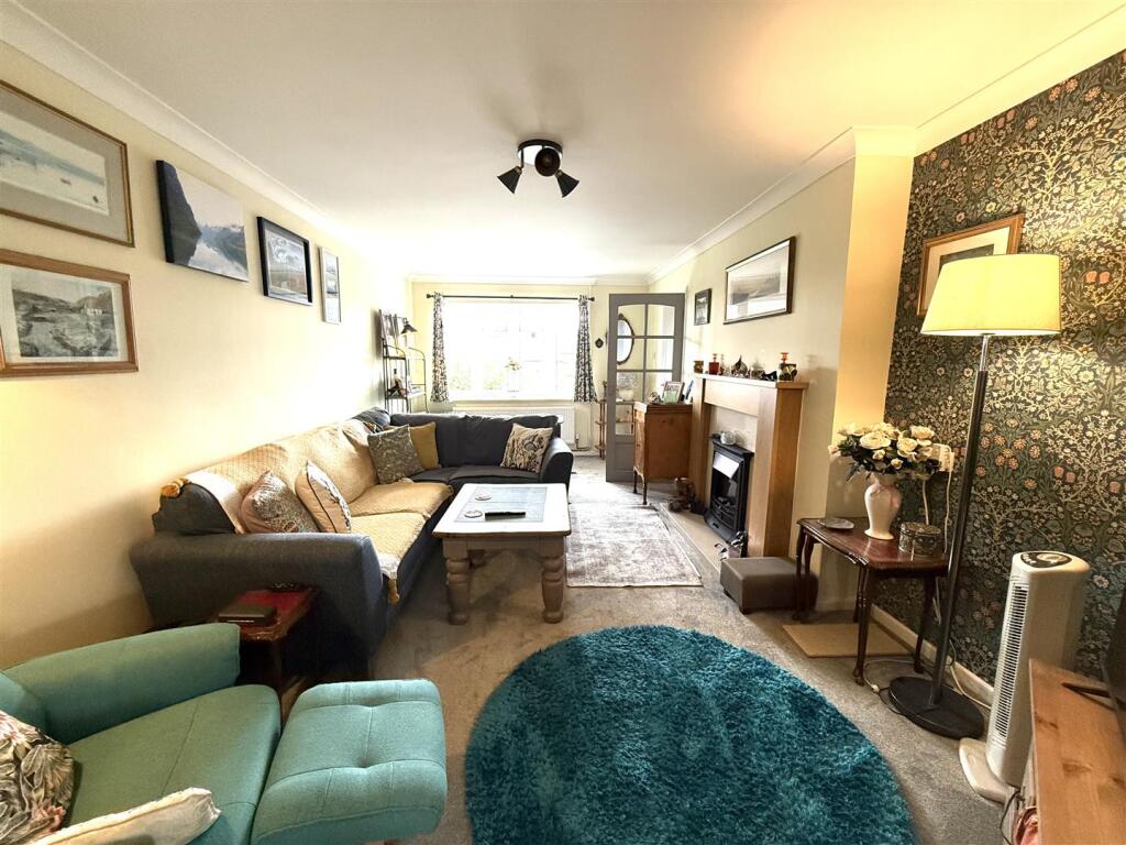 House in Walsall - More
