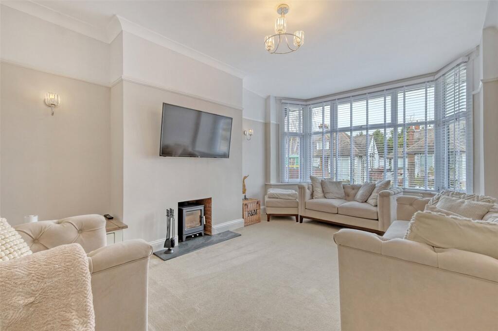 House in Southend-on-Sea - View 3