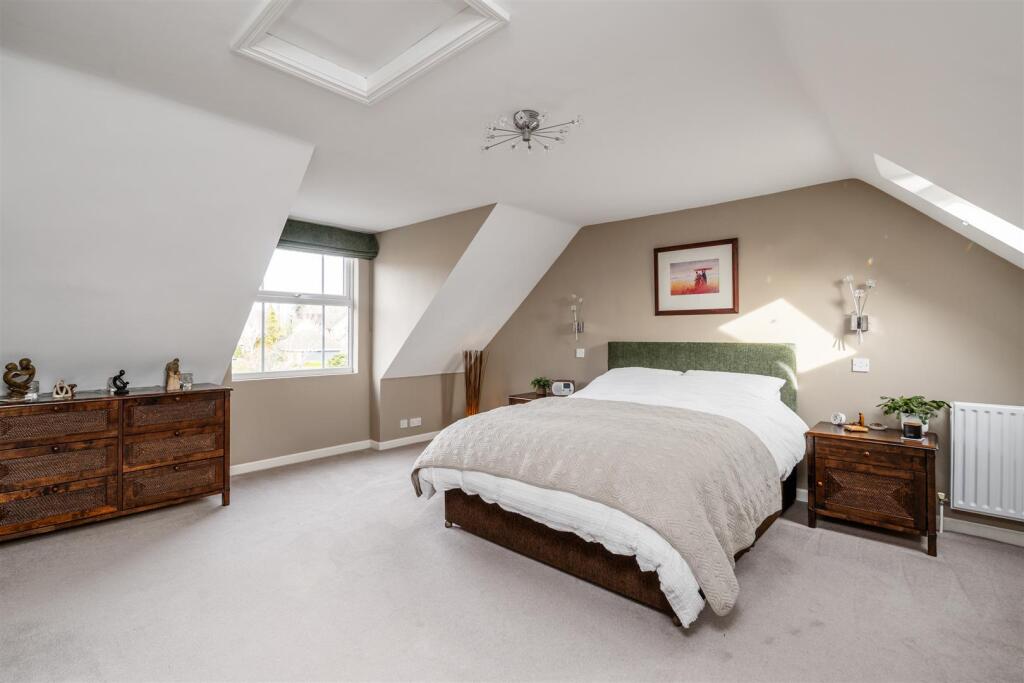 Additional image 13 of Whitefields Gate, Solihull