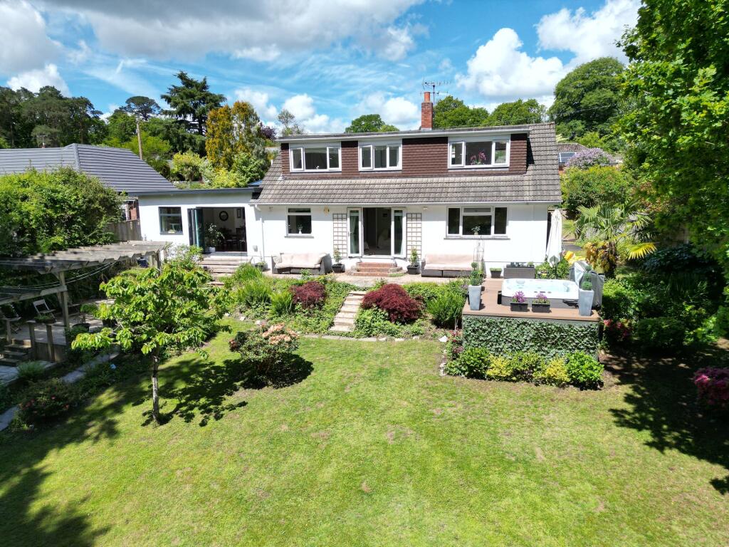 Main image of property: Warren Close, West Hill, EX11