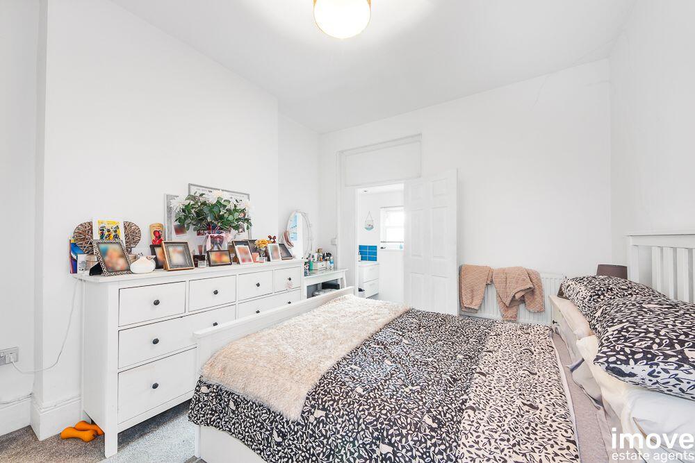 House in Torquay, Torbay - View 5