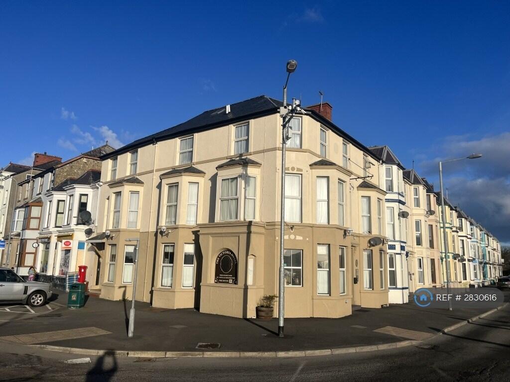 House in Llandudno - View 2