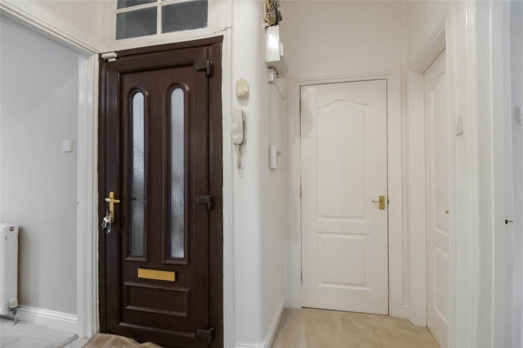 Apartment in Glasgow - More