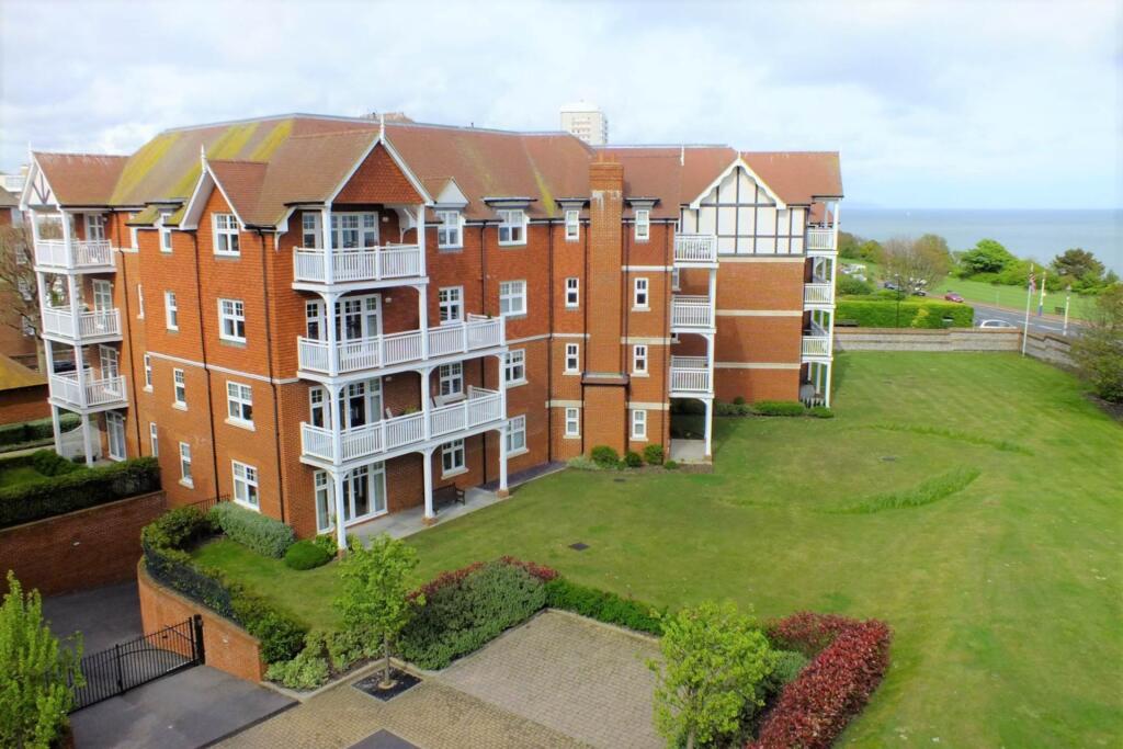 Darley Road, Eastbourne, BN20 7GA