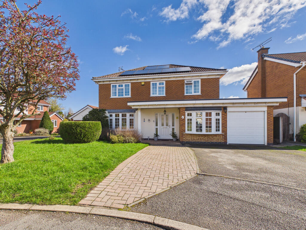 Main image of property: Gleneagles Close, Mickleover