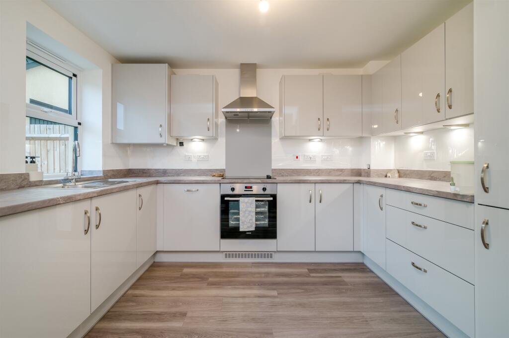 House in Chepstow - View 6