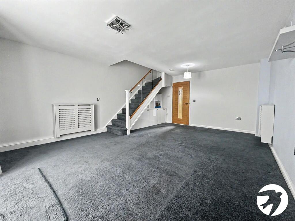 House in Gillingham, St. Marys Island - More