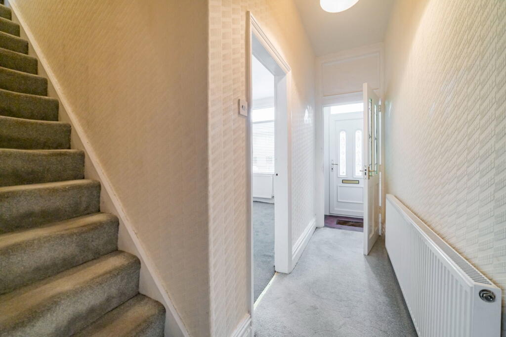 House in Oldham - View 5