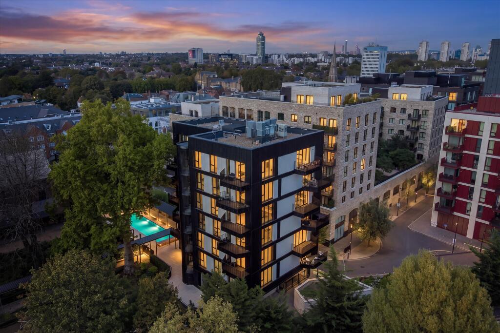 Apartment in Twickenham - View 2