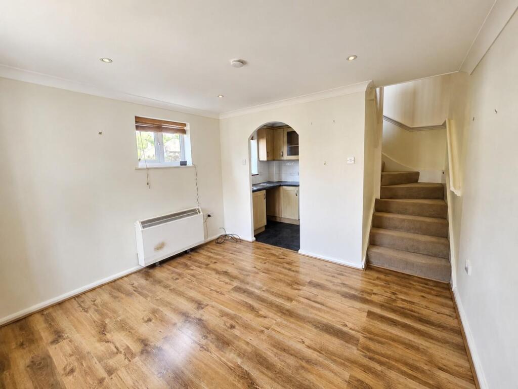 House in Devizes, Wiltshire - View 4