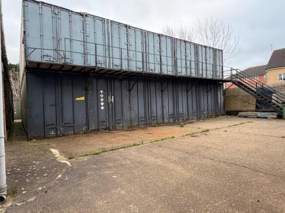 Unit 4 Yard_Containers.jpg
