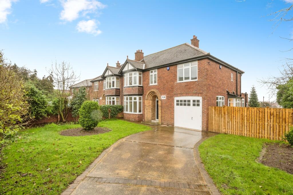 Main image of property: Thorne Road, Wheatley, Doncaster