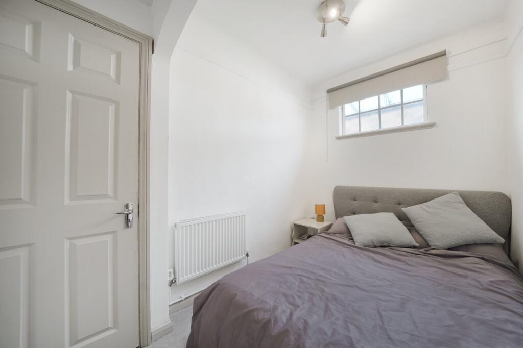 Apartment in London - View 4