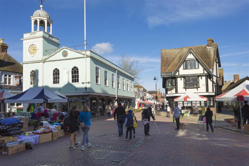 Court Street, Faversham photo 3