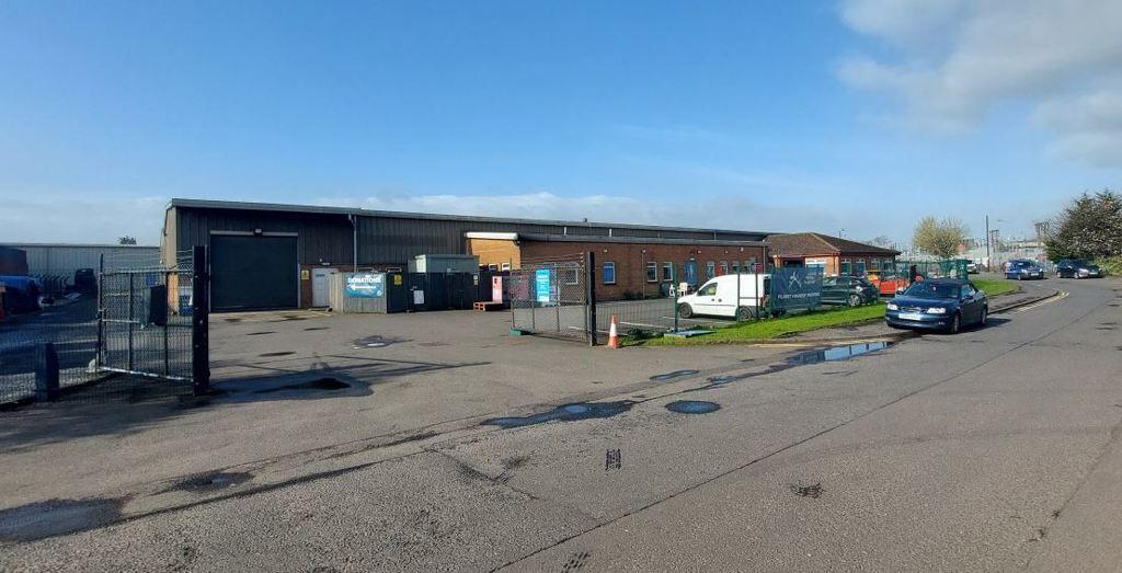 Main image of property: 4 Borrowmeadow Road, Springkerse Industrial Estate, Stirling, FK7 7UW