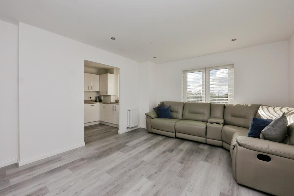 Apartment in Kirkcaldy - View 5