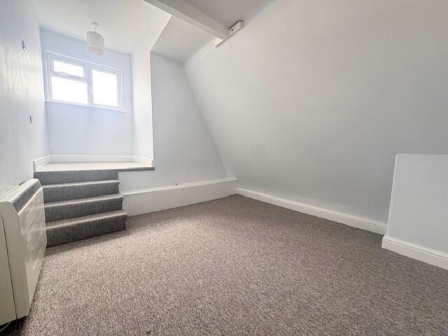 Apartment in Bath - More