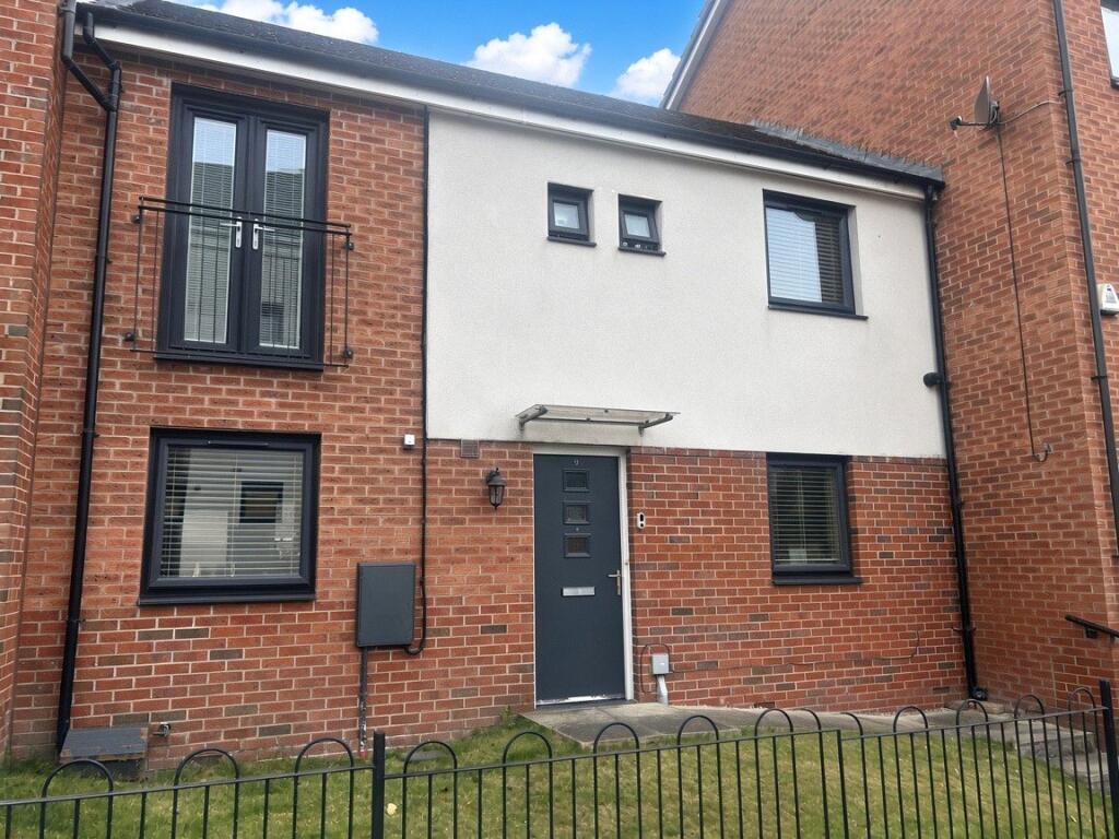Main image of property: Shillingford Road, Chadderton, Oldham, Greater Manchester, OL9