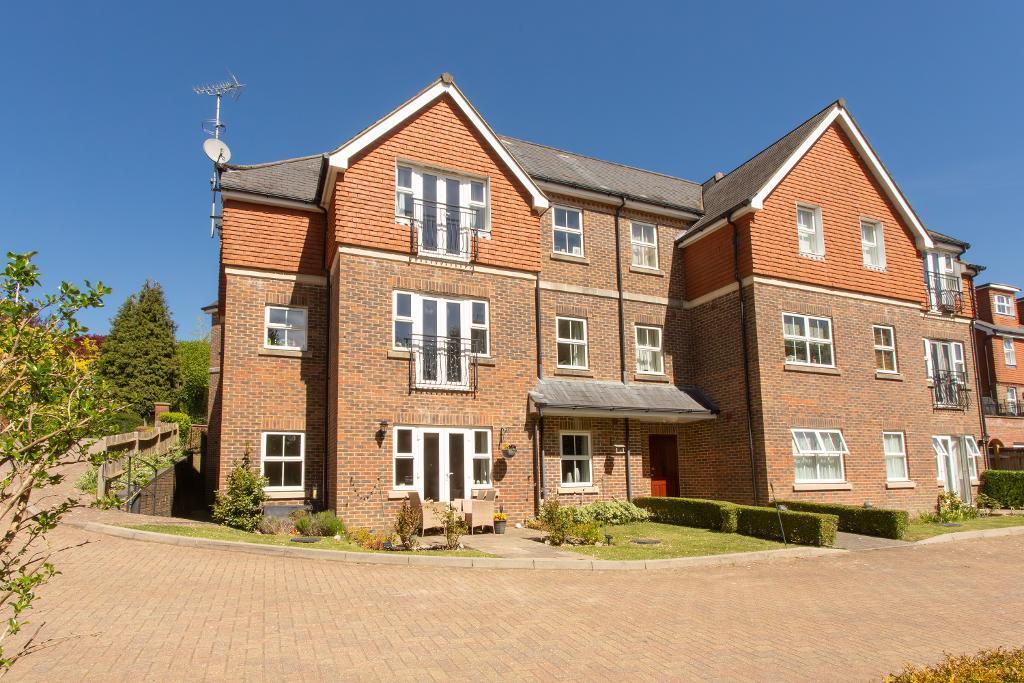 Main image of property: Cedarcroft, Mutton Hall Hill, Heathfield, East Sussex, TN21 8FB