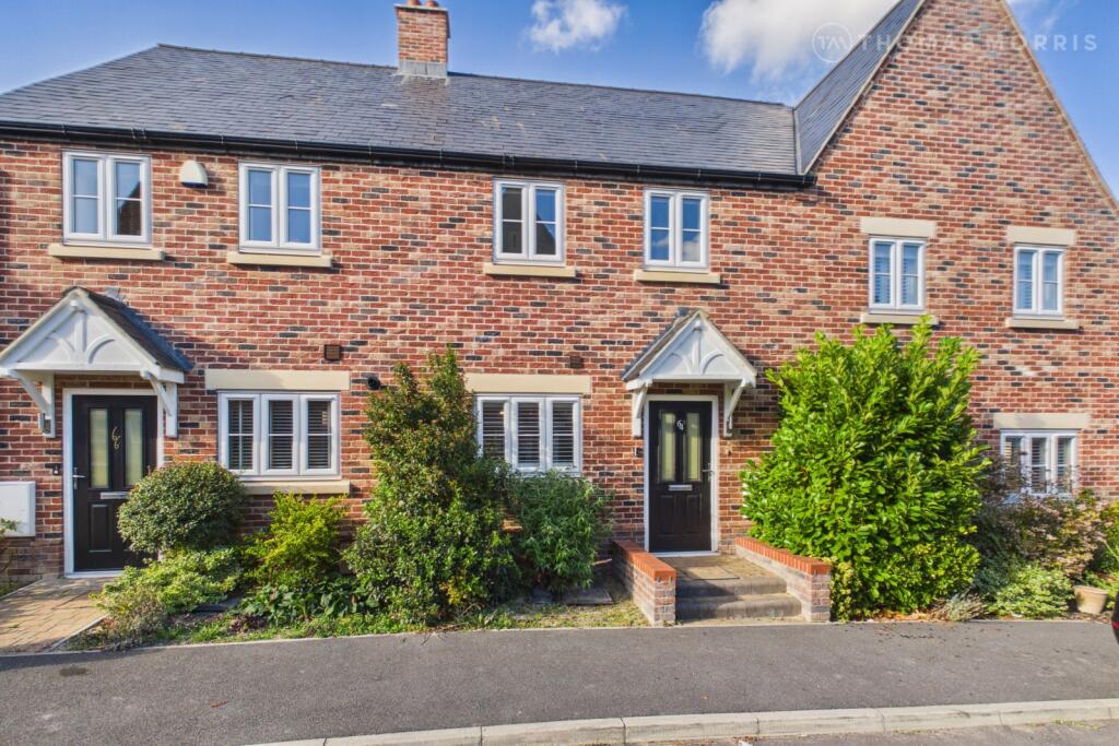 2-bed terraced on Victoria Way, Melbourn, Royston, Cambridgeshire, SG8, £185,000
