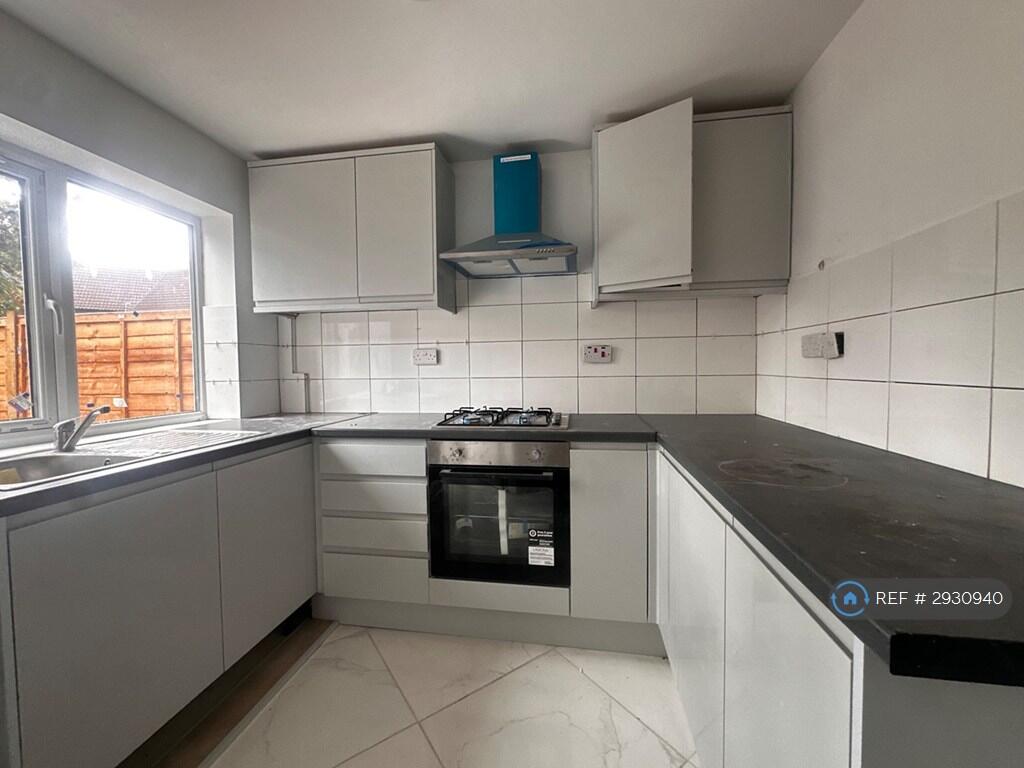 Main image of property: Chestnut Close, London, SE6