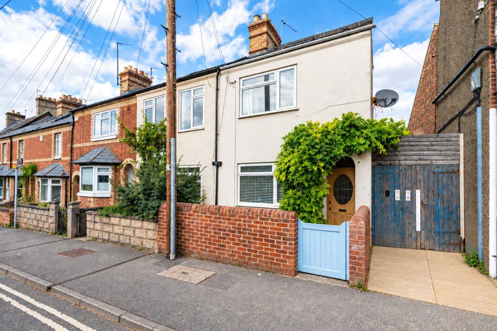 Main image of property: Crescent Road, Temple Cowley, Oxford OX4