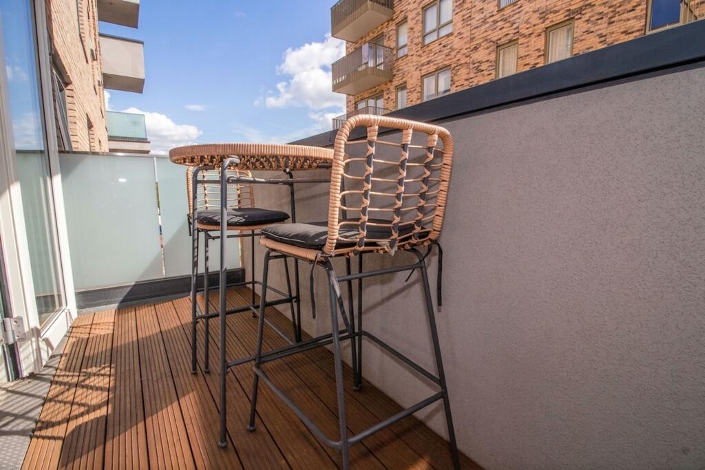 Apartment in Watford - View 4