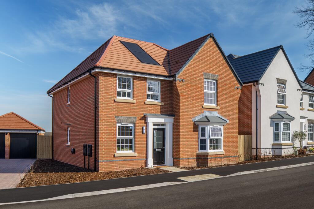 Main image of property: Bath Road,
Speen,
Berkshire,
RG141RG