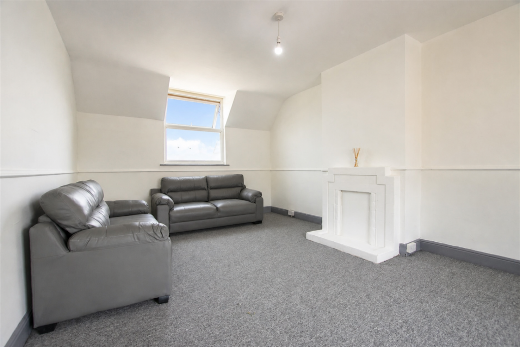 Apartment in Birmingham - View 3