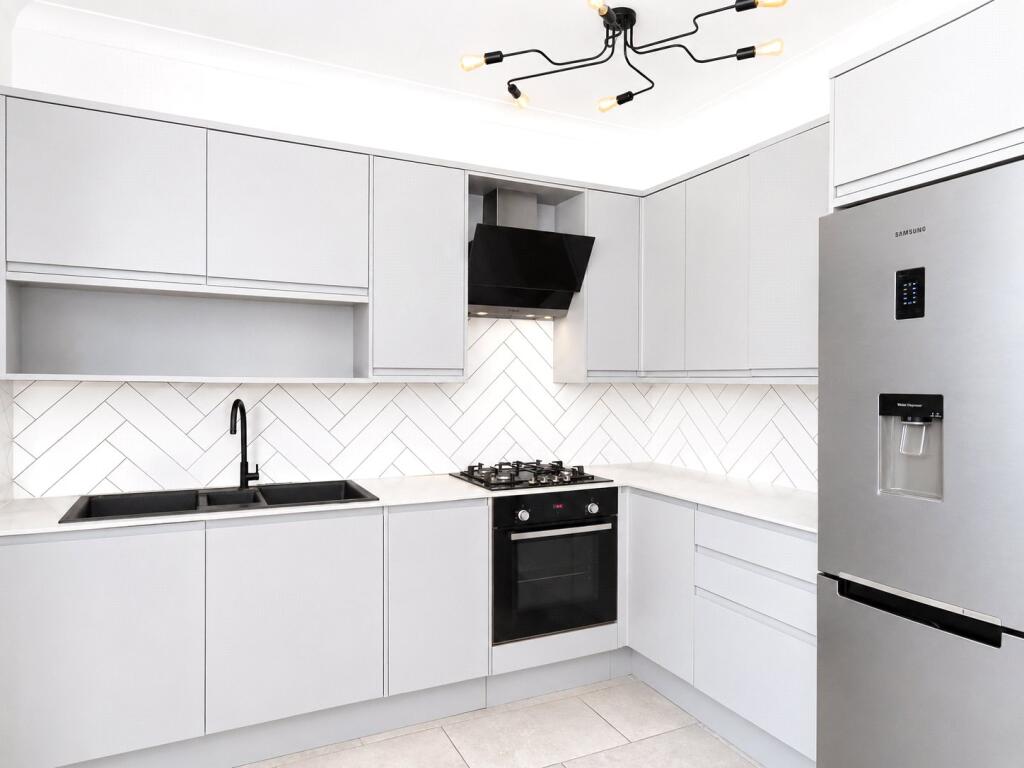 Main image of property: Streatham High Road, London, SW16