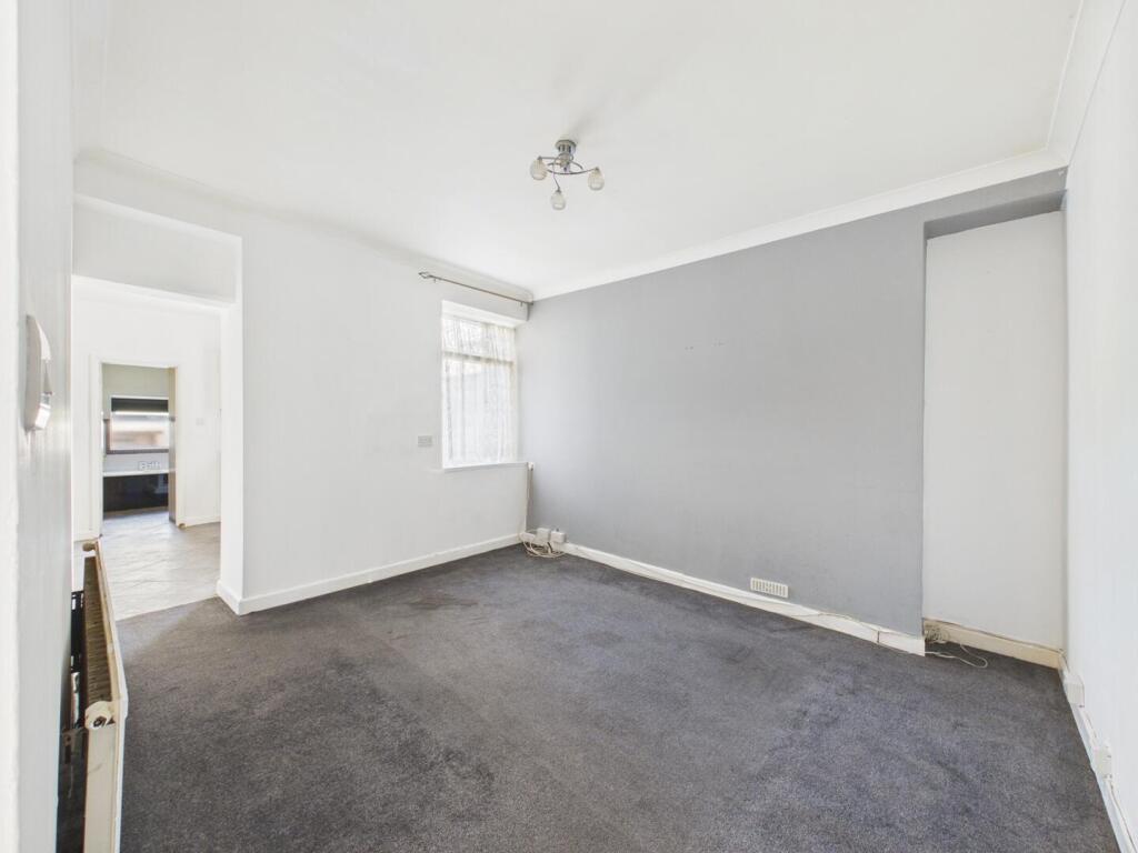 Main image of property: New Road, Skewen, Neath
