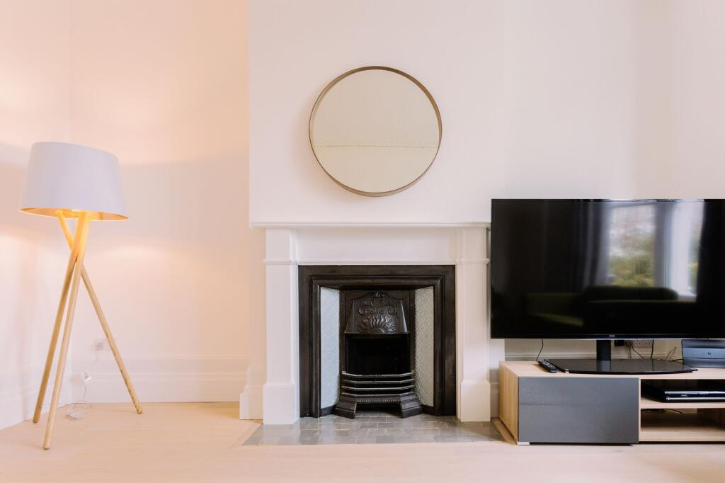 Apartment in London - View 5
