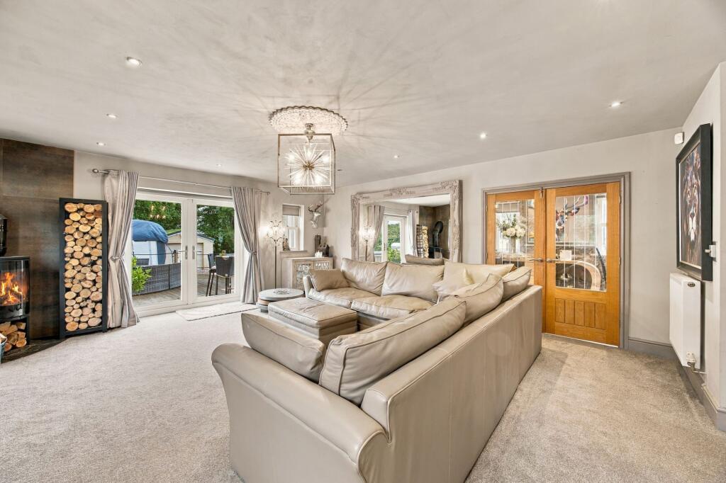 Plantation Road, Accrington, BB5 photo 4