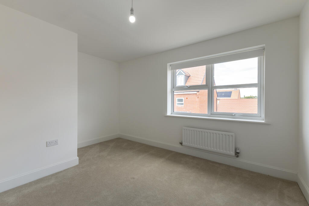 House in Hemel Hempstead, Kingsbrook - View 4