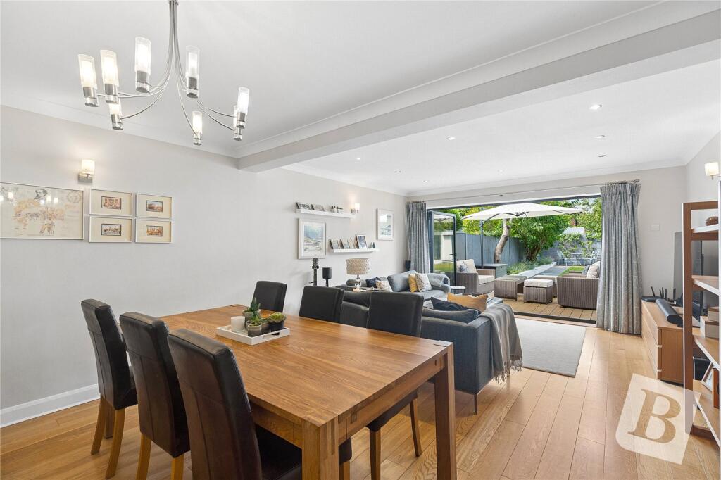 House in Romford - View 3