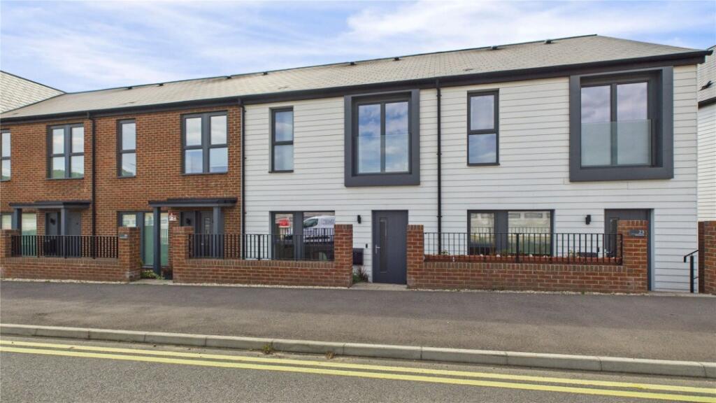 Main image of property: Deepcut