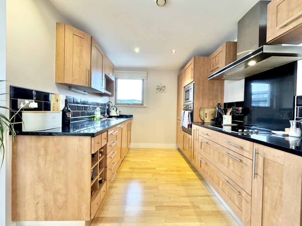McClintock House, Leeds City Centre, West Yorkshire, LS10 photo 3