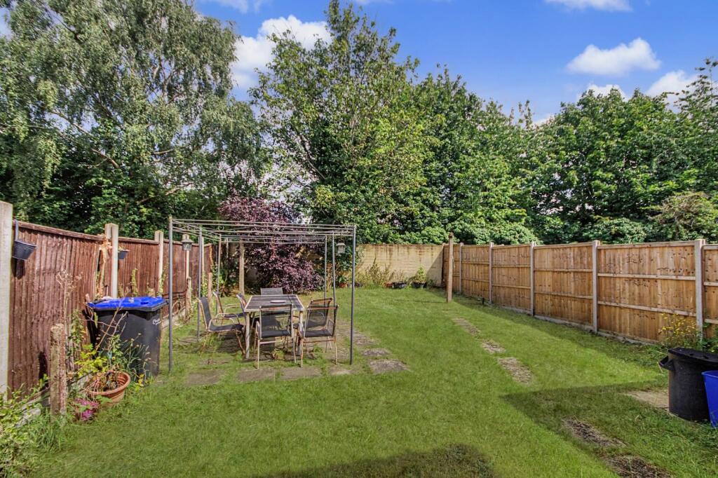 House in Northampton, Kingsthorpe - View 2