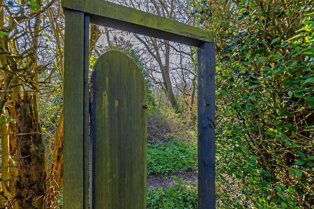 Additional image 22 of St. Annes Road, London Colney, St. Albans