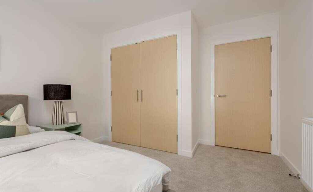 Apartment in Edinburgh - More