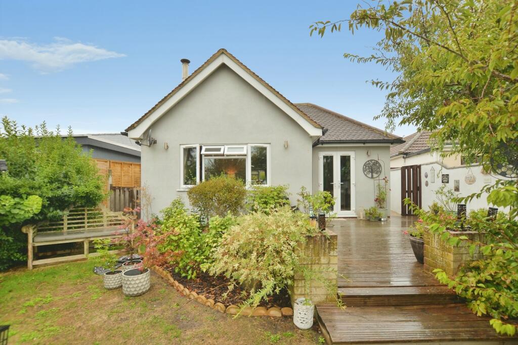 House in Tonbridge - More