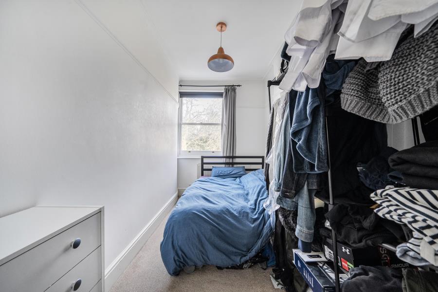 Apartment in London, Royal Borough of Kingston upon Thames - View 3