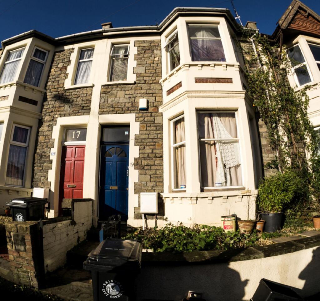 Main image of property: Ralph Road - 5 bed Ex Bills, Horfield, South West, BS7