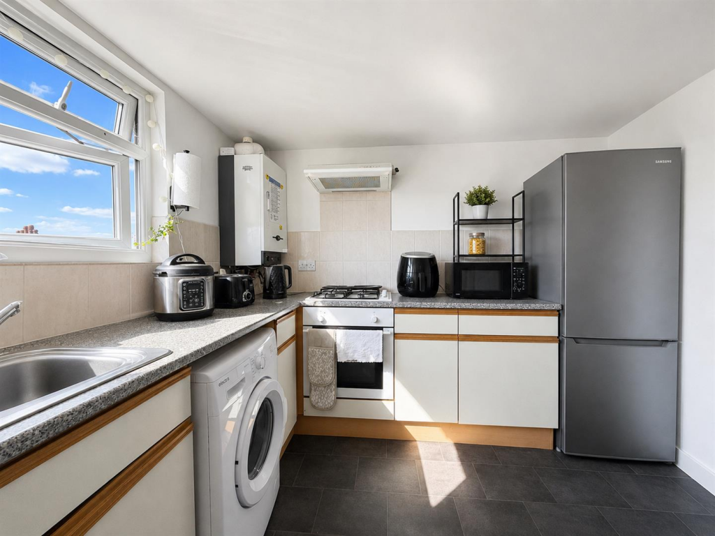 Property photo 8