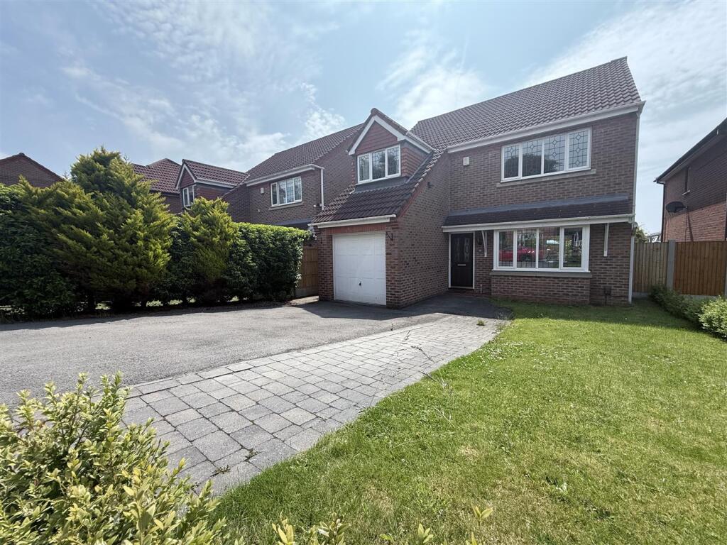 Main image of property: Woodlea Lane, Meanwood, LS6