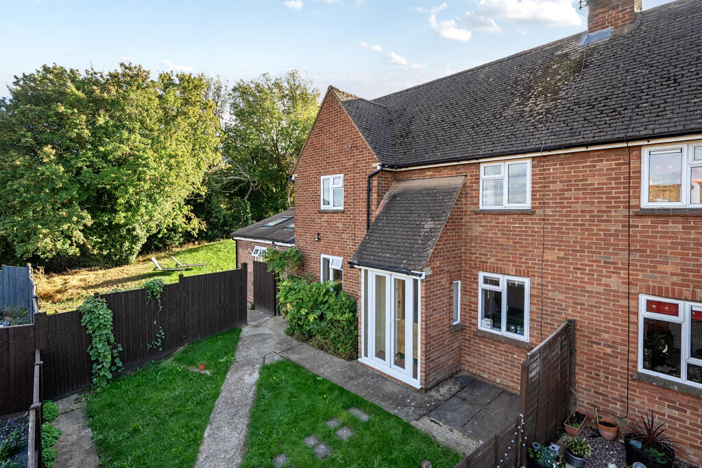Main image of property: Hillway, Amersham, HP7