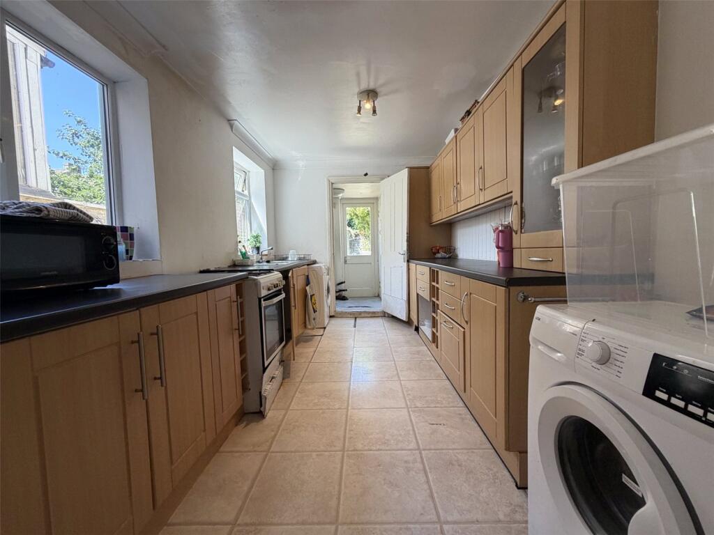 Milner Road, Gillingham, Kent, ME7 photo 4